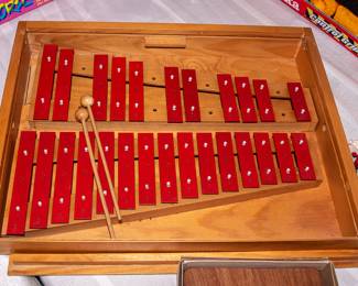 VINTAGE GAMES AND TOYS