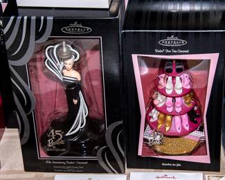 TABLES OF HALLMARK ORNAMENTS