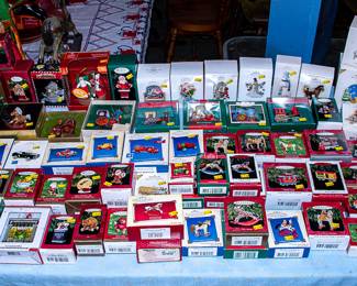 TABLES OF HALLMARK ORNAMENTS