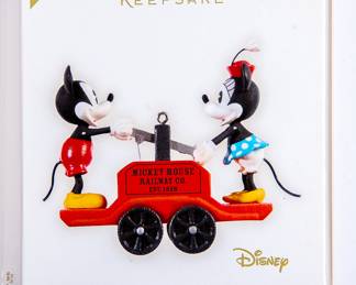 TABLES OF HALLMARK ORNAMENTS