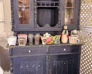 VINTAGE SHABBY CHIC CABINET