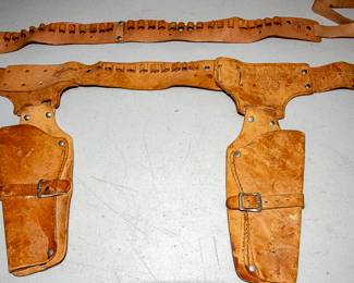 MATTEL FANNER 50 LEATHER HOLSTER AND  BULLET BELT