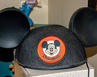 VINTAGE DISNEYLAND MOUSE EARS