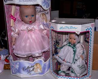 100S OF DOLLS