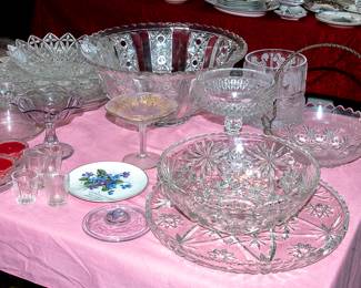 VINTAGE GLASSWARE