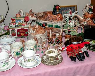 CERAMICS - FITZ/FLOYD AND MORE