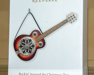 TABLES OF HALLMARK ORNAMENTS