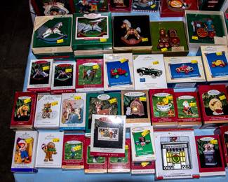 TABLES OF HALLMARK ORNAMENTS