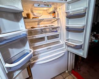 KENMORE REFRIGERATOR