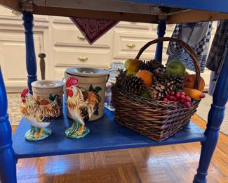 Fun cottage core decor