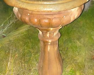 fountain/ birdbath