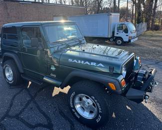 2000 JEEP SAHARA WITH 148,987 MILES, LOOKS AND DRIVES GREAT
