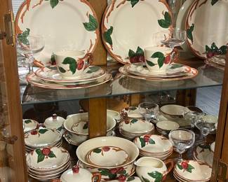 Several pieces of Fransciscan Apple