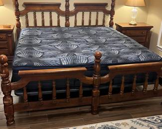 King size Mattress Firm fully adjustable electric bed with Serta Perfect Sleeper mattress