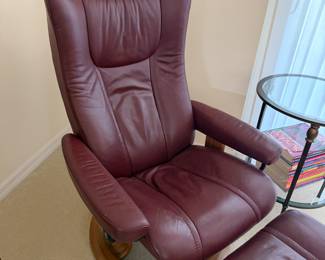 $800 stressless chair