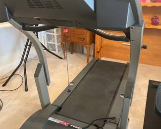 Treadmill $200