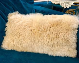 Fiore Alpaca Pillow With Feathers & Down