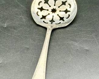 Signed WM Rogers Original Rogers Silverplate Serving Sooon