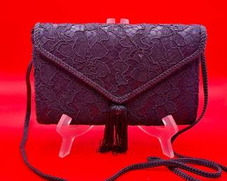 Vintage La Regale Handmade Purse With Tassel