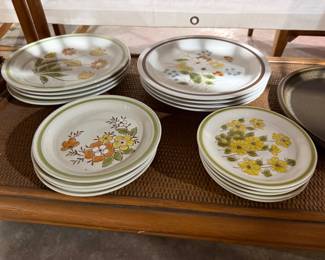 Vintage Gibson, etc. housewares dishware