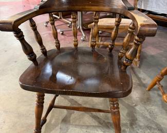vintage captains chair