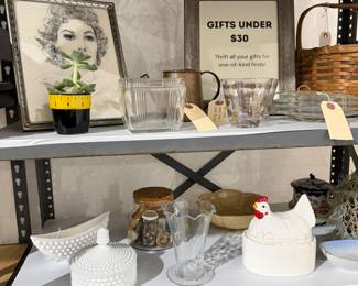 Great vintage milk glass and glassware gifts