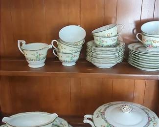 Springtime Pattern Union China Set
