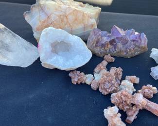 Geodes And Crystals