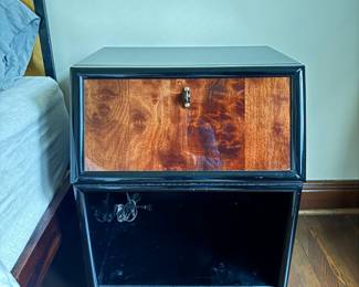 Henredon Furniture Scene Asian Inspired Burl Walnut & Black Lacquer Nightstands Pair (2).
