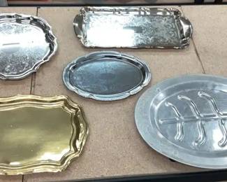 5 Serving Trays