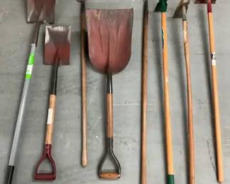 8 Garden Tools