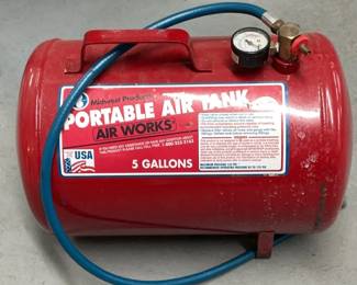 Midwest Air Works Portable 5 G Air Tank. 