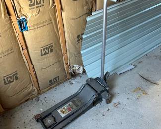 Two Ton Floor Jack