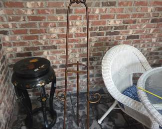 #58	Metal Easel - 59" Tall	 $40.00 
