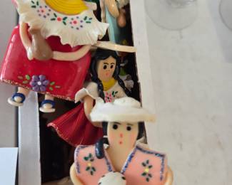 #90	Mexican Folk Art Clay Christmas Napkin Rings - 9pc (as is)	 $30.00 