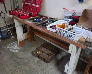 #160	Wooden Home-Made Work Bench - 64x18x29	 $25.00 
