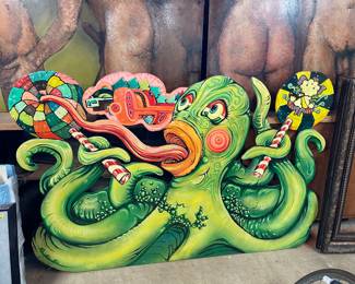 New Orleans Graffiti Artist. Muralist. Worked with Krewe de Vieux.