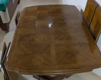 "Woodside Cypress Lane" in Aiken, SC Starts Closing Wed 12/17 at 8pm. Pickup is Fri 12/19 from 12-6pm.  Please click here to view more photos, descriptions, and current bids:  https://ctbids.com/estate-sale/40979