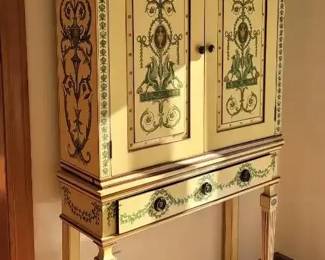 "Woodside Cypress Lane" in Aiken, SC Starts Closing Wed 12/17 at 8pm. Pickup is Fri 12/19 from 12-6pm.  Please click here to view more photos, descriptions, and current bids:  https://ctbids.com/estate-sale/40979