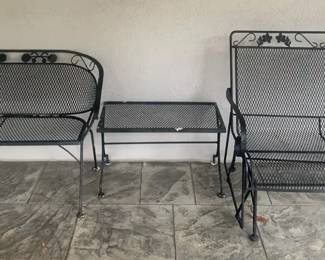 "Woodside Cypress Lane" in Aiken, SC Starts Closing Wed 12/17 at 8pm. Pickup is Fri 12/19 from 12-6pm.  Please click here to view more photos, descriptions, and current bids:  https://ctbids.com/estate-sale/40979