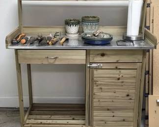 "Woodside Cypress Lane" in Aiken, SC Starts Closing Wed 12/17 at 8pm. Pickup is Fri 12/19 from 12-6pm.  Please click here to view more photos, descriptions, and current bids:  https://ctbids.com/estate-sale/40979