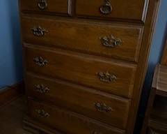 Broyhill five drawer chest