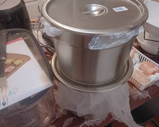 2 brand new restaurant grade stainless steam table soup pots with lids