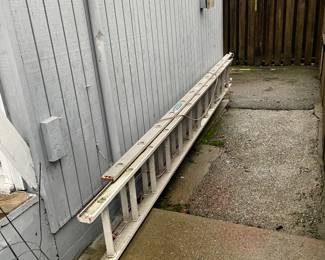 24’ extension ladder.