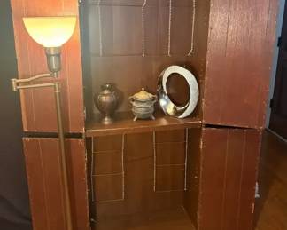 072 Grandmas Armoire 