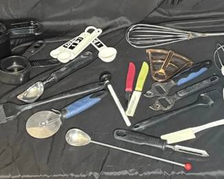 037 Moms Favorite Dishes