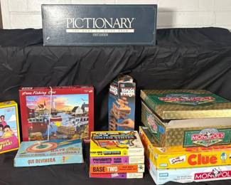 a002 Grannys Game Night