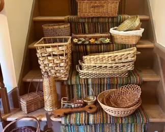 355 Bountiful Baskets