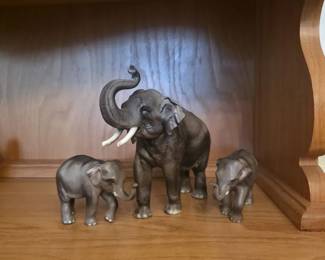 406 Elegant Elephants