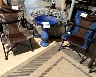 two heavy duty bag chairs, Blue porcelain bird bath
